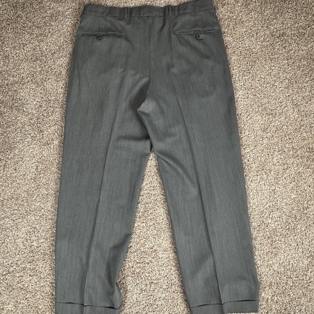 Gala Slacks Men's Grey 100% Pure New Wool. Dress Pants Pleated Cuffed Size 40.